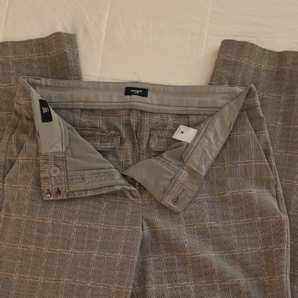 Express Women's Plaid Trousers in Gray and Pink
